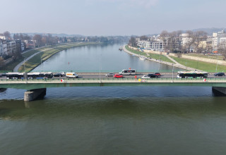"Most Dębnicki"