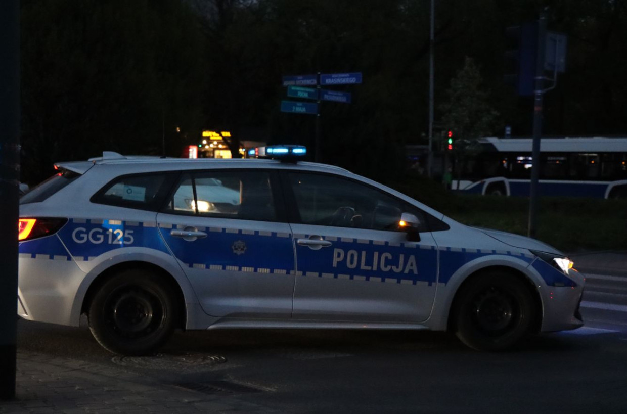 Kraków: oddał kartę i PIN. Stracił fortunę przez telefoniczne oszustwo