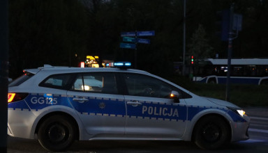 "Radiowóz policji"