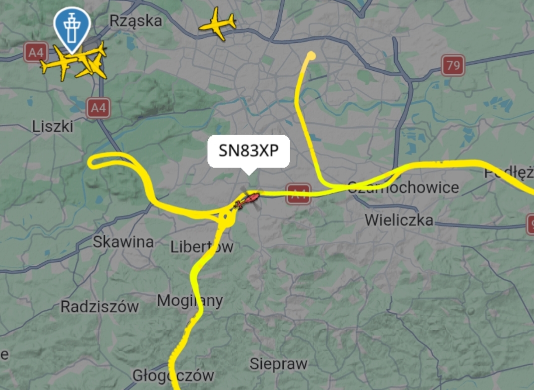 Mieszkańcy rozpoczęli protest przeciw S7. Kierowcy utknęli w korkach [ZDJĘCIA]