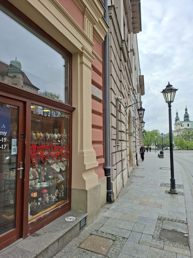 "Zniszczenia zabytków w Krakowie"