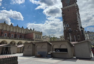 "Kiermasz Rzemiosła na Rynku Głównym w Krakowie"