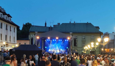 "Koncert na Małym Rynku w Krakowie"