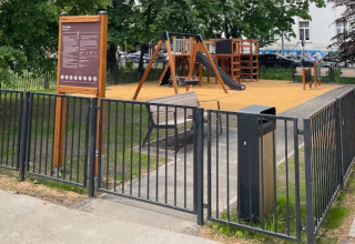 "Plac Zabaw przy ul. Sikorskiego w Krakowie"