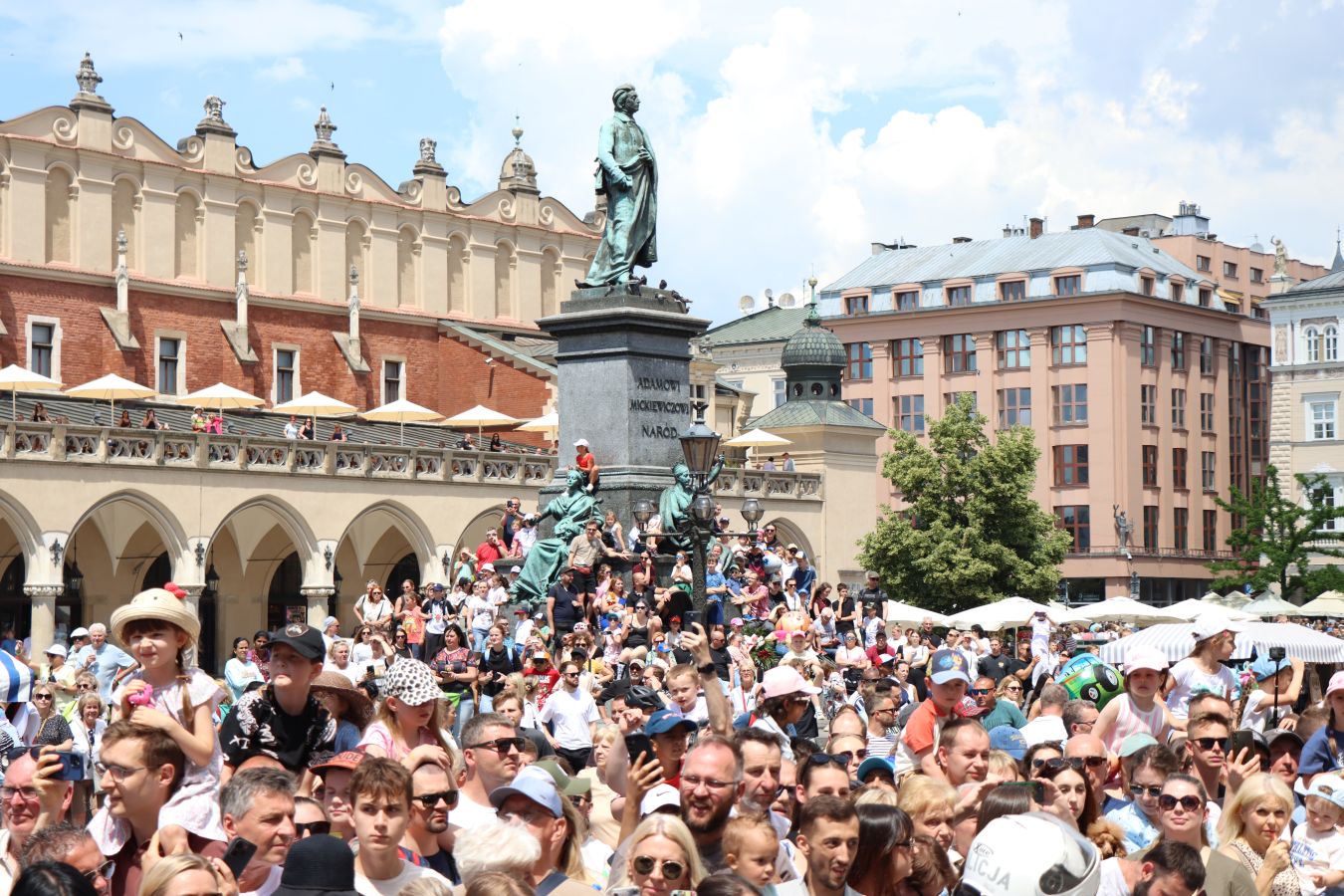 Parada Smoków i nie tylko. Tak żył Kraków podczas długiego weekendu [ZDJĘCIA]