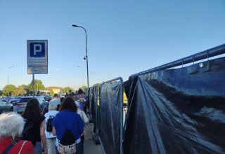 "Parada smoków Kraków Widowisko na Wiśle"