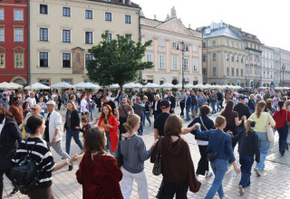 "Polonez na Rynku Głównym w Krakowie"