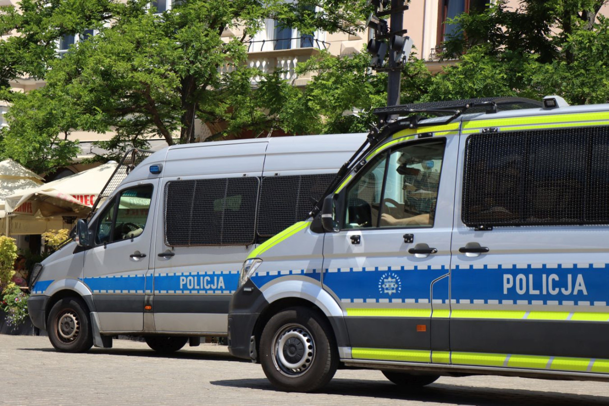 Telefon zniknął z lokalu gastronomicznego. Szybka akcja policjantów
