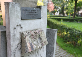 "Fragment muru berlińskiego w Krakowie"