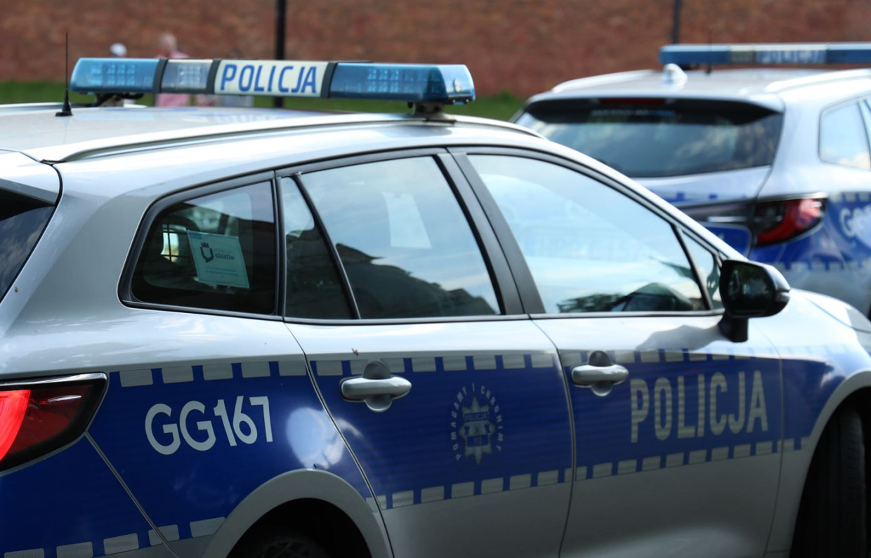 Po dwóch kolizjach przesiadł się na hulajnogę. Badania wykazały ponad 2,5 promila i narkotyki