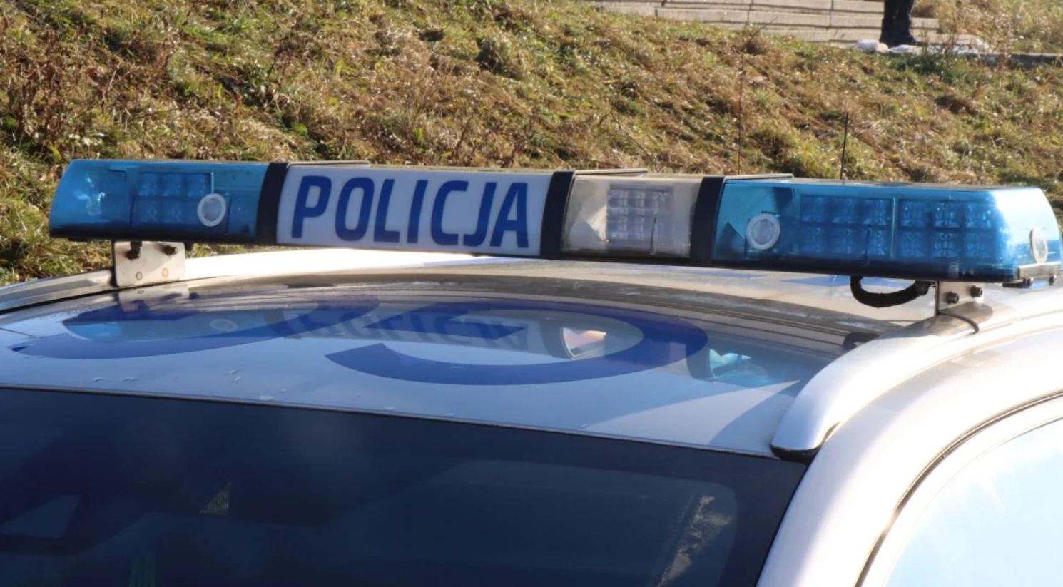 Pędził po Bulwarach Wiślanych w Krakowie. Policja ustaliła, kim był sprawca