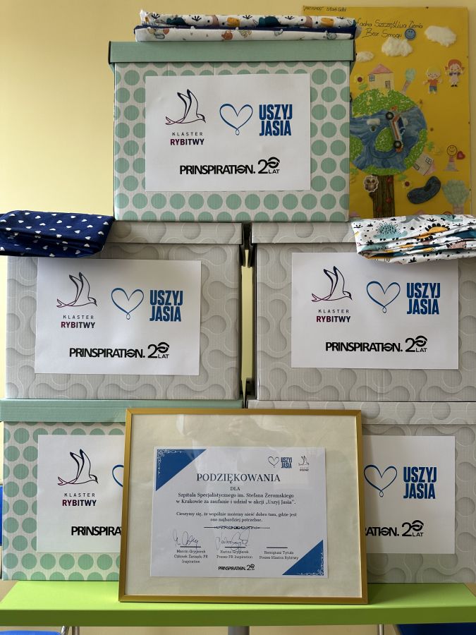 Blisko 500 poszewek z akcji „Uszyj Jasia” przekazano dzieciom w krakowskich szpitalach