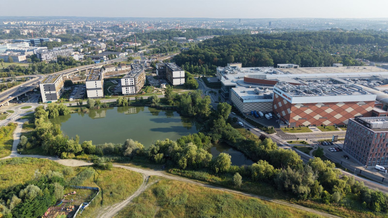 Nowy pomysł na staw przy Bonarce. Mieszkańcy zdecydują o jego przyszłości [ZDJĘCIA]