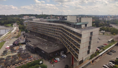"Hotel Forum"