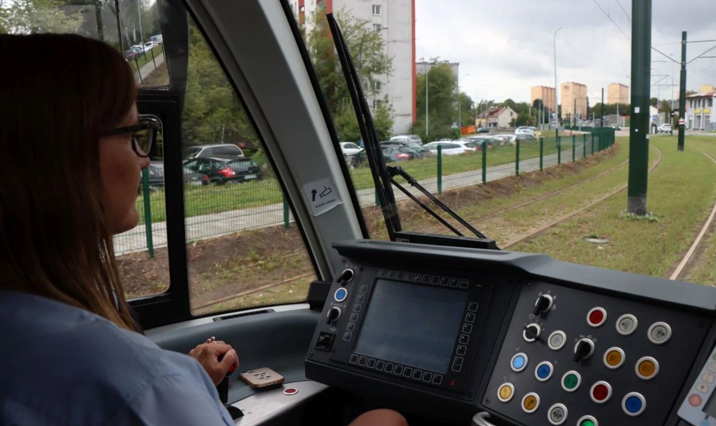 Chcesz prowadzić tramwaj w Krakowie? MPK sfinansuje kurs i da pracę