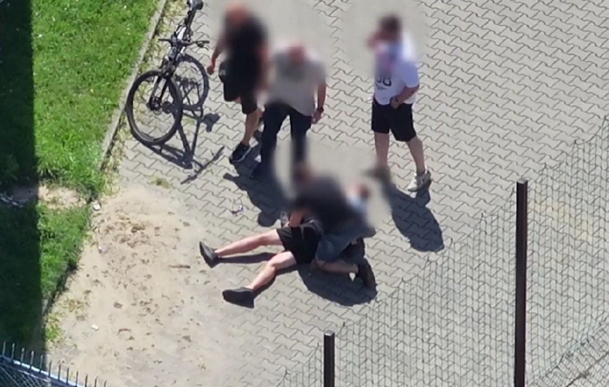 Zmieniał kryjówki i unikał więzienia. 27-latek zatrzymany [VIDEO]