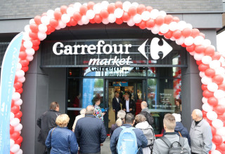 "Nowy sklep Carrefour nad Sudołem Kraków"