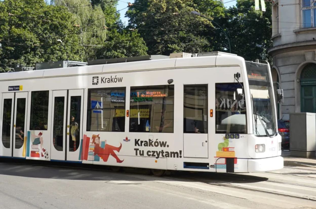 Wyjątkowy tramwaj na krakowskich torach. We wtorek pojawi się na trasie linii nr 1