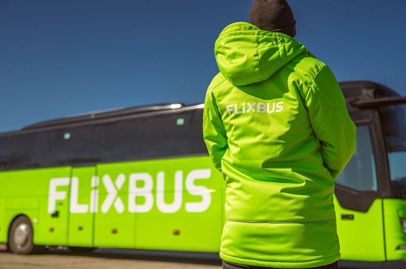 FlixBus zwiększa liczbę kursów do Krakowa. Nowe połączenia z Warszawy