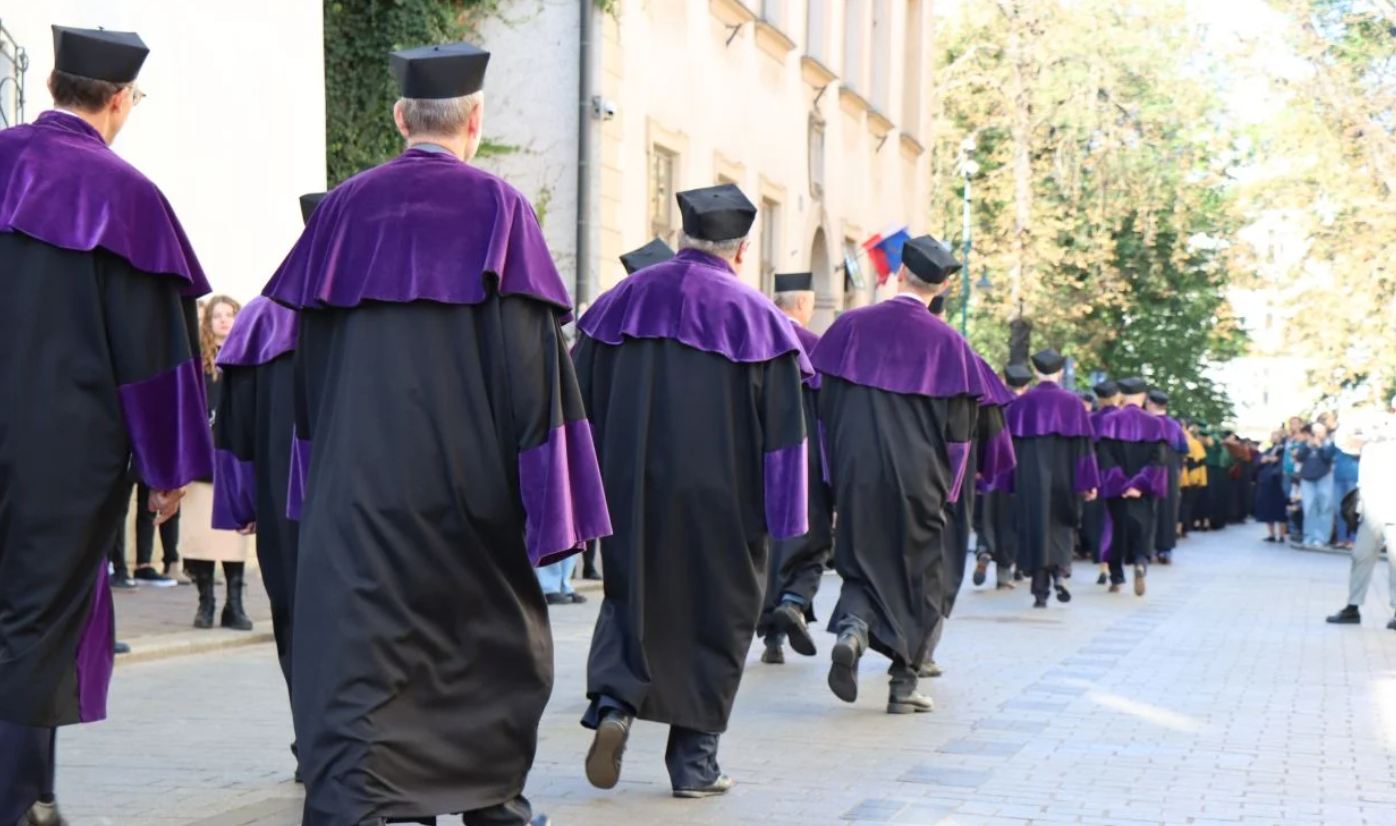Orszak profesorów UJ przejdzie przez centrum Krakowa. Będą zmiany w ruchu