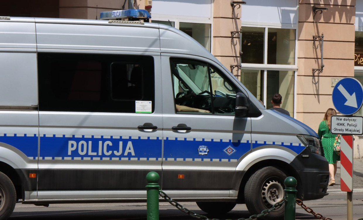 Atak na mężczyznę w Krakowie. Policja szuka świadków