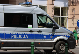 "Radiowóz policji"