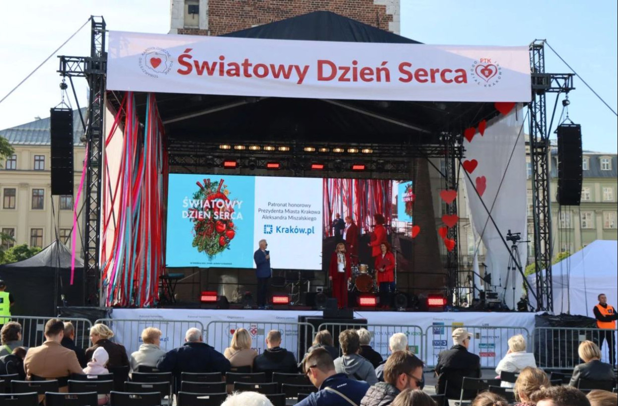 Światowy Dzień Serca w Krakowie. Bezpłatne badania i konsultacje na Rynku Głównym