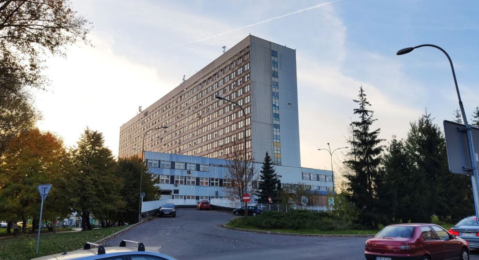 Nocny pożar w Szpitalu Rydygiera. Szpital zabrał głos