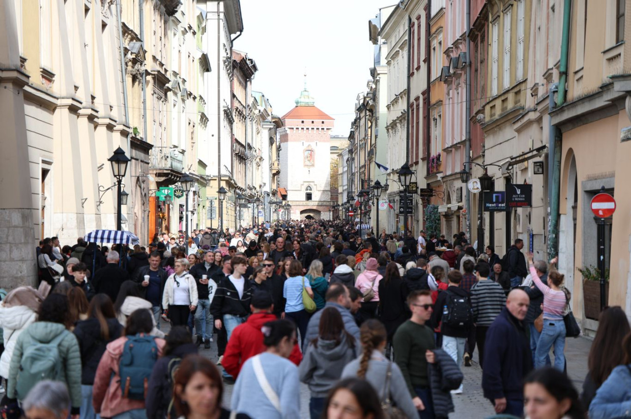 Kraków chce wprowadzić opłatę turystyczną. Mieszkańcy będą mogli zabrać głos