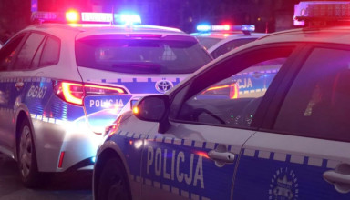 "Radiowozy policji"